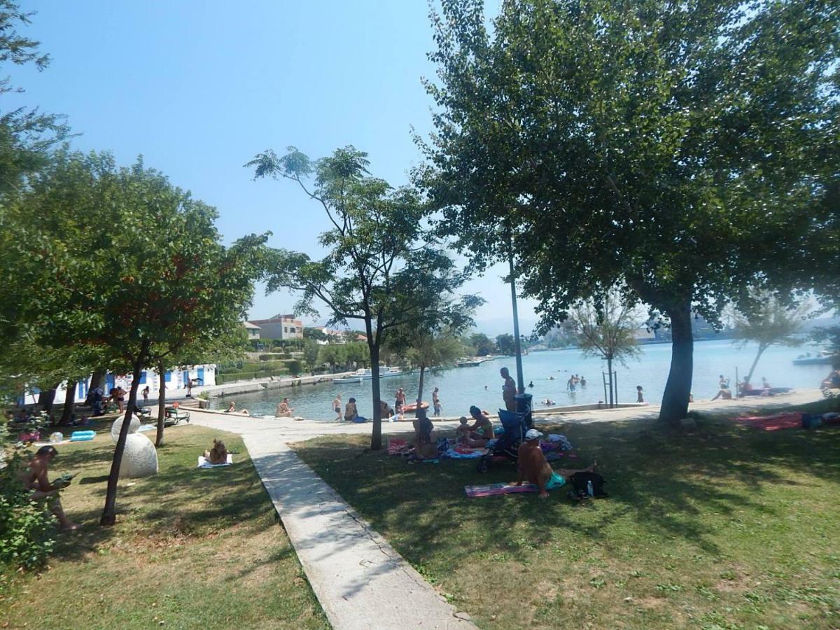Ani Apartments Kaštela エクステリア 写真